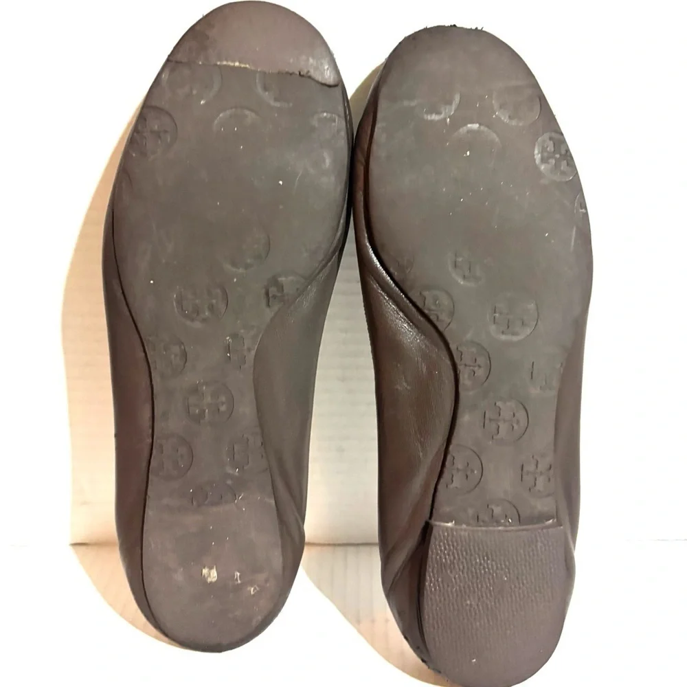 Tory Burch size 10 leather ballet flats round toes